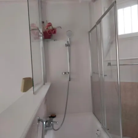 Batignolles Chic 75 M2 *