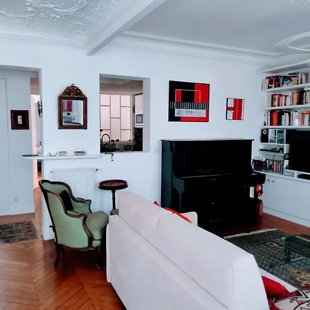 Batignolles Chic 75 M2 *